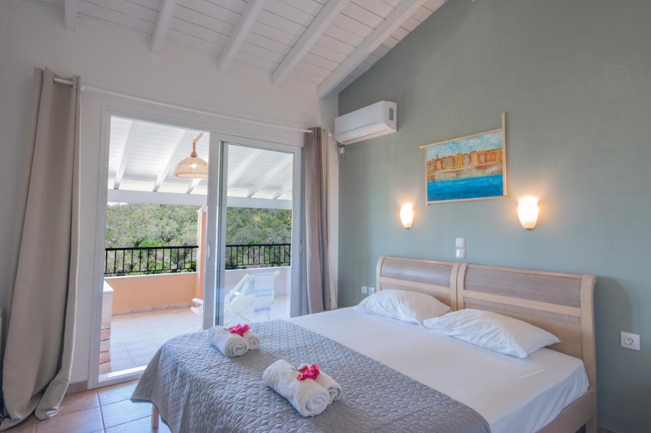 Odyssey Villas カシオピ エクステリア 写真